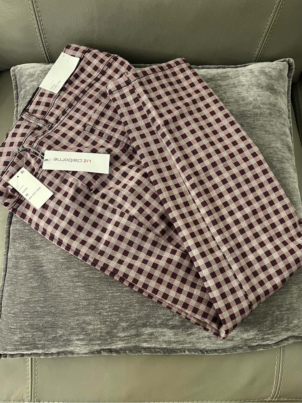 Liz Claiborne Women’s Burgundy and Beige Check Corduroy Pants